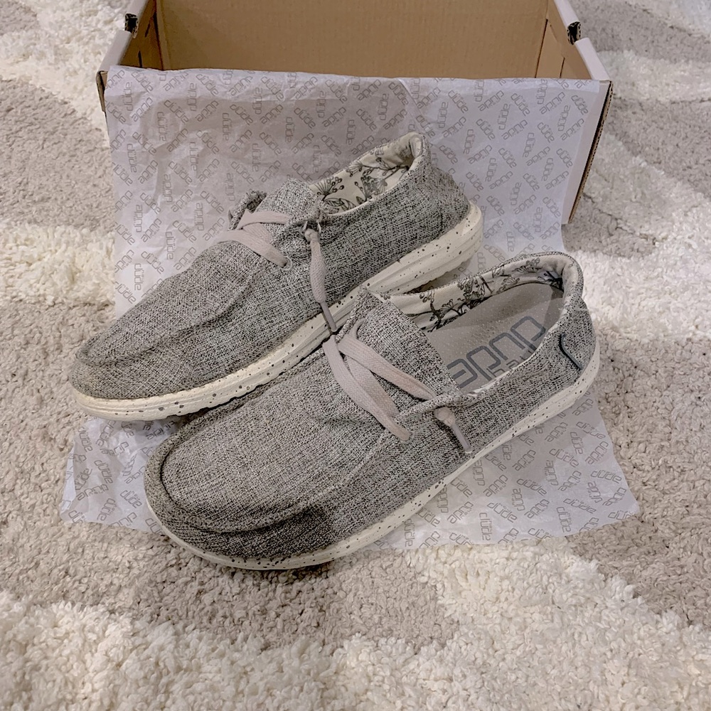 Hey dude shoes